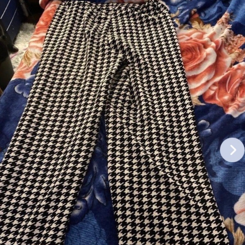 Houndstooth Pattern Pants